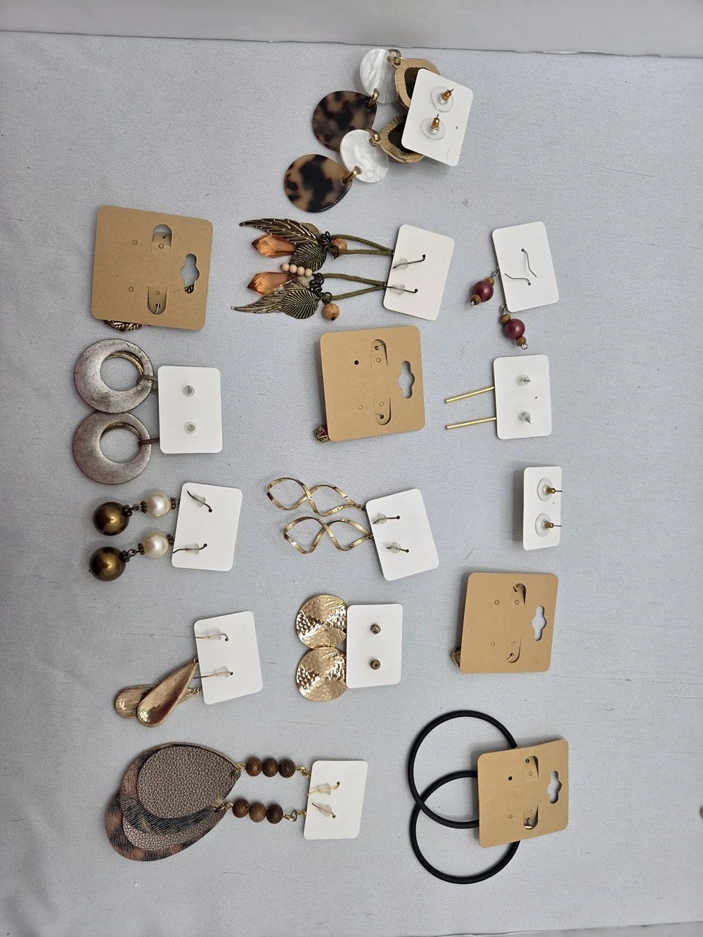 HUGE! 38pc Vintage To Now Jewelry Lot CHICO'S KENNETH LANE NRQ Necklace Earrings - Picture 12 of 16